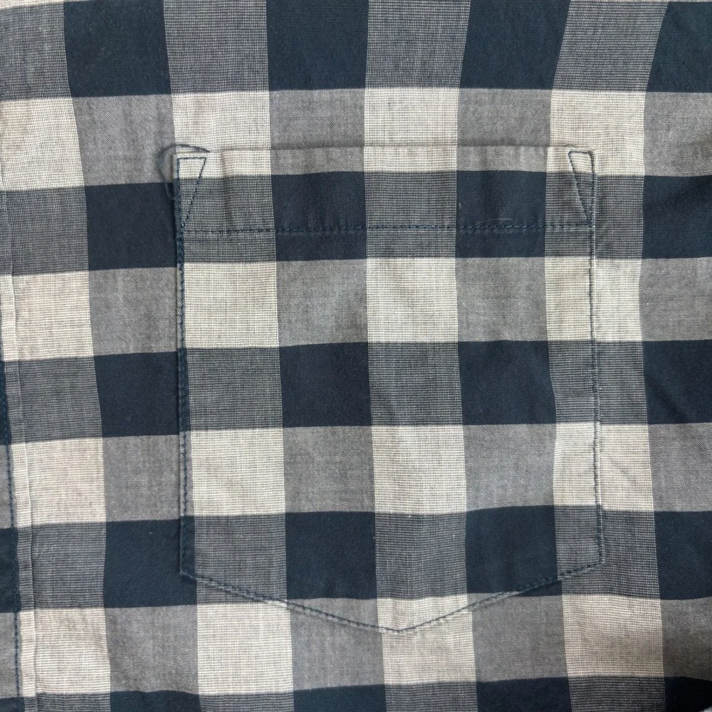 J. Crew Mens Large Flex Washed Classic Fit Navy Grey Gingham Button Down Shirt